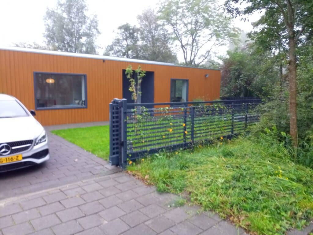 Schuine lamellen poorten Project zaandam