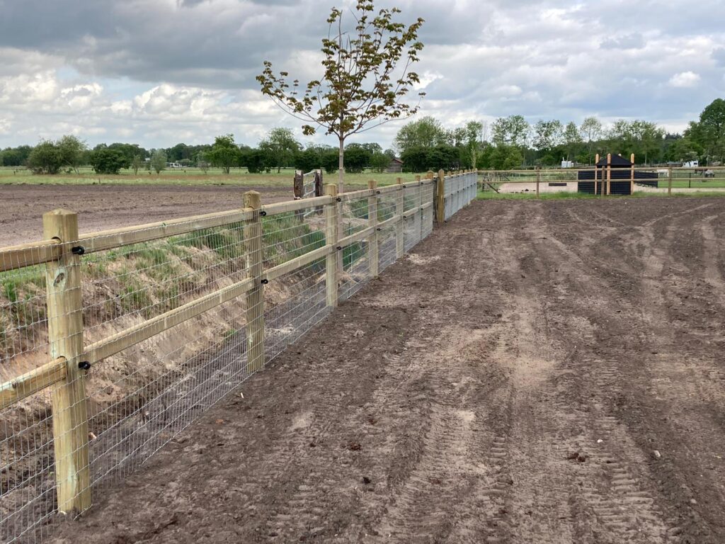 Doorsteek omheining project oldebroek